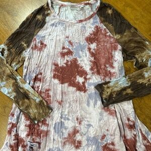 Tie Dye Flowy Tunic